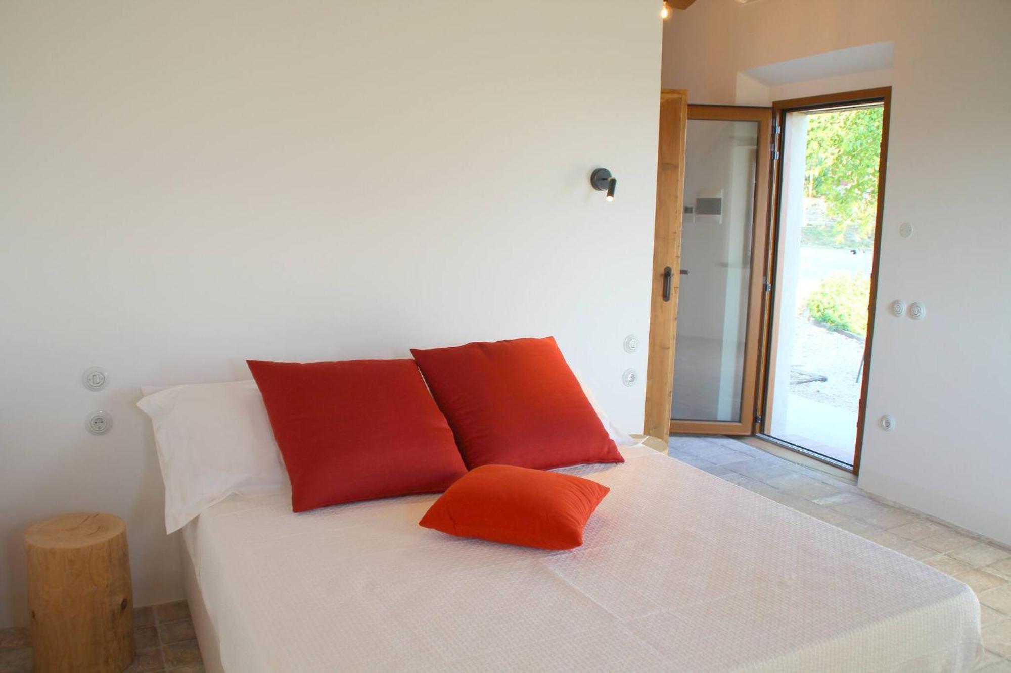 Вилла Borgo Calbianco - Private House With Pool & Airco Cerreto Castello Экстерьер фото
