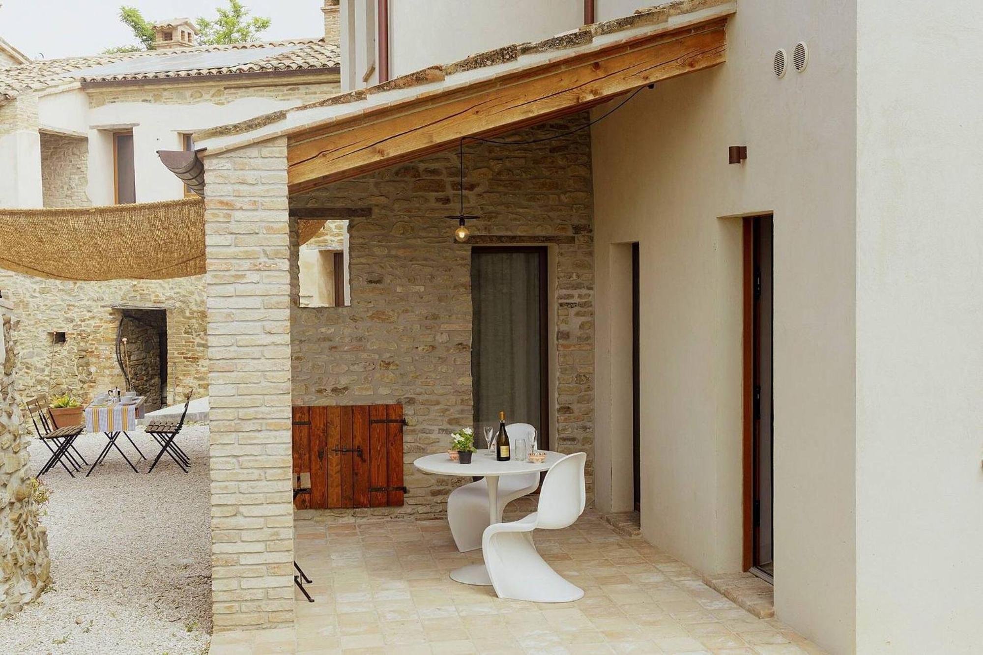 Вилла Borgo Calbianco - Private House With Pool & Airco Cerreto Castello Экстерьер фото