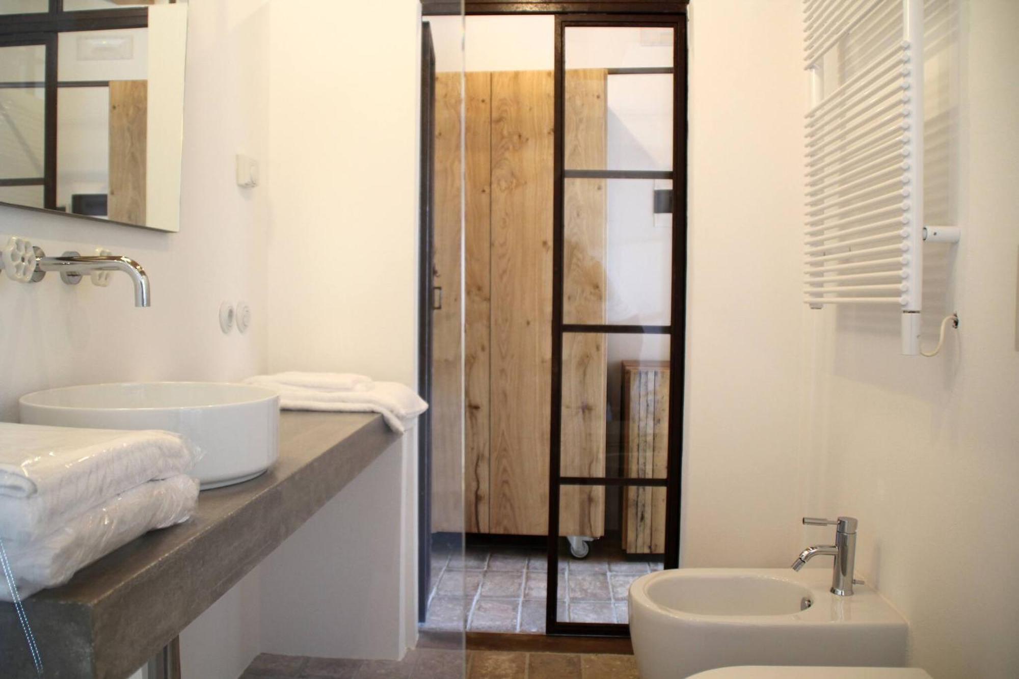 Вилла Borgo Calbianco - Private House With Pool & Airco Cerreto Castello Экстерьер фото